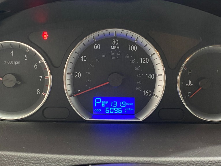 Used-2009-Hyundai-Sonata-GLS-FWD