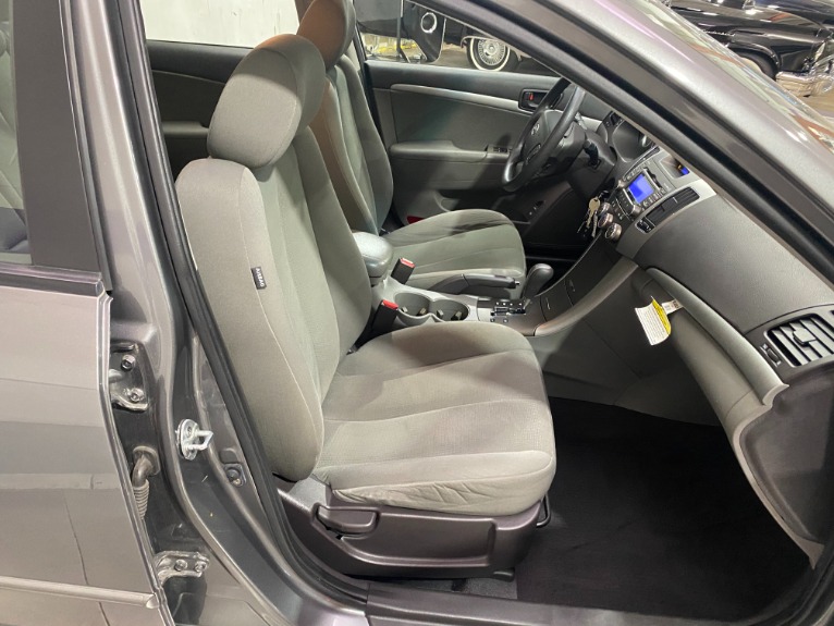 Used-2009-Hyundai-Sonata-GLS-FWD