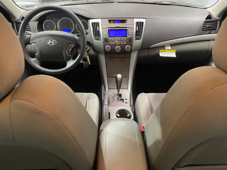 Used-2009-Hyundai-Sonata-GLS-FWD