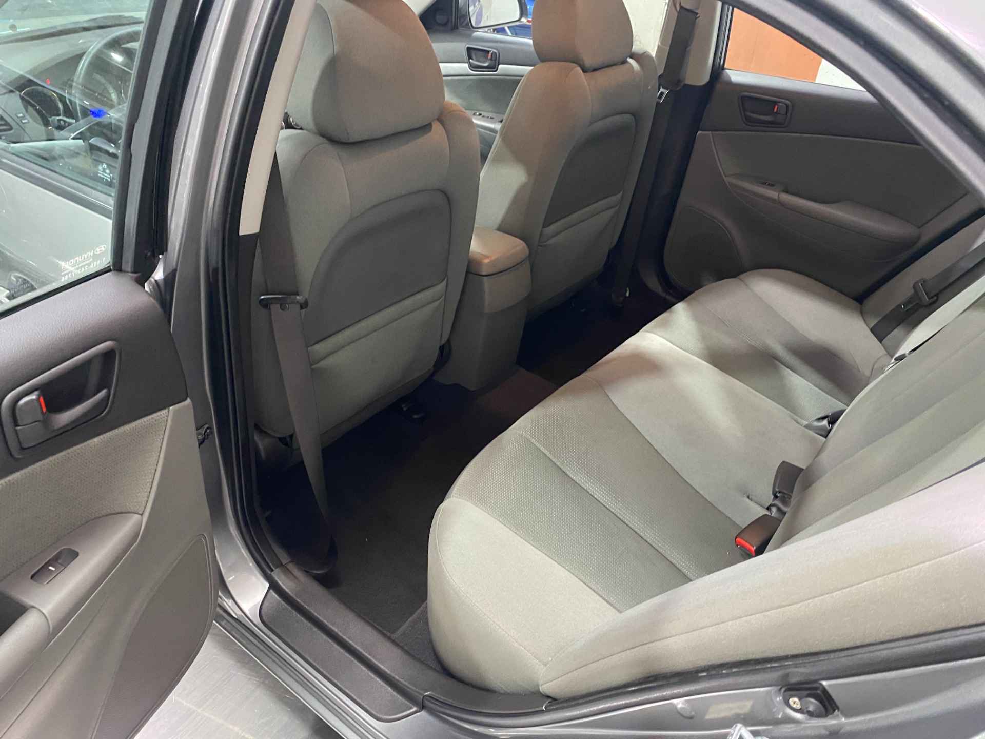 Used-2009-Hyundai-Sonata-GLS-FWD