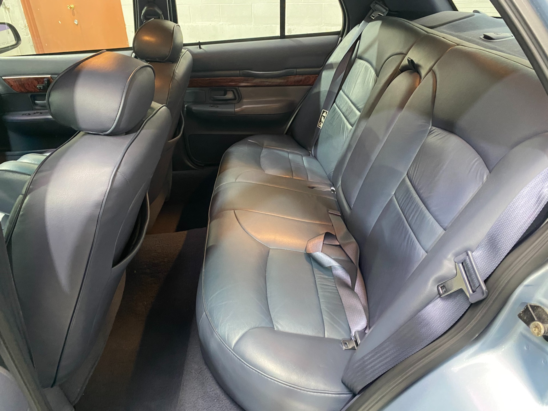 Used-2001-Mercury-Grand-Marquis-LS-RWD