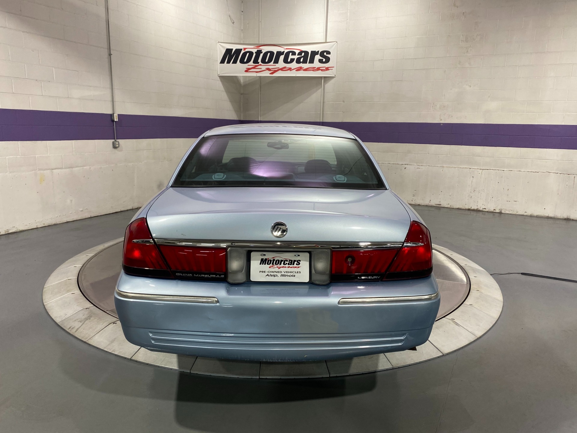 Used-2001-Mercury-Grand-Marquis-LS-RWD