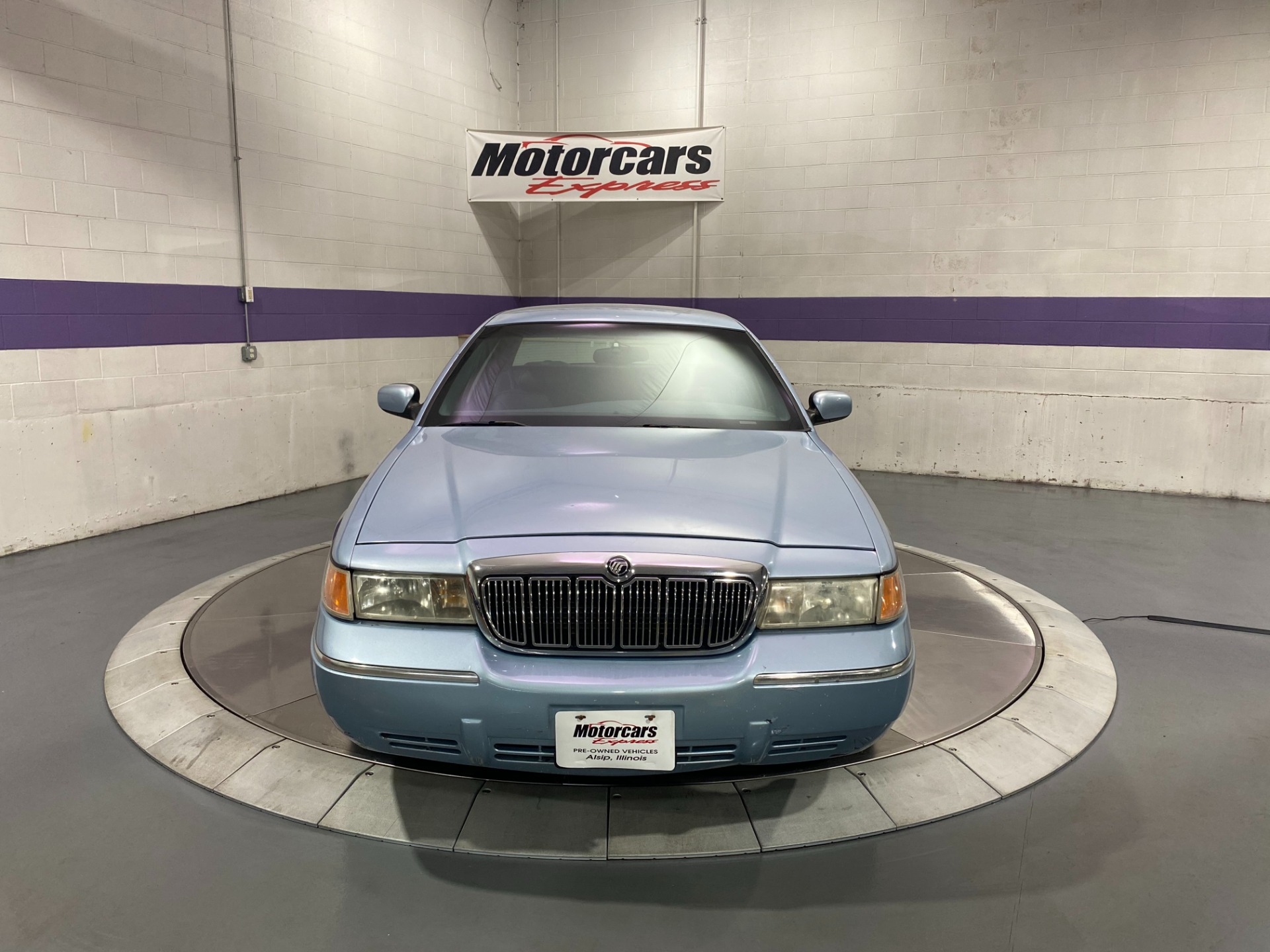 Used-2001-Mercury-Grand-Marquis-LS-RWD