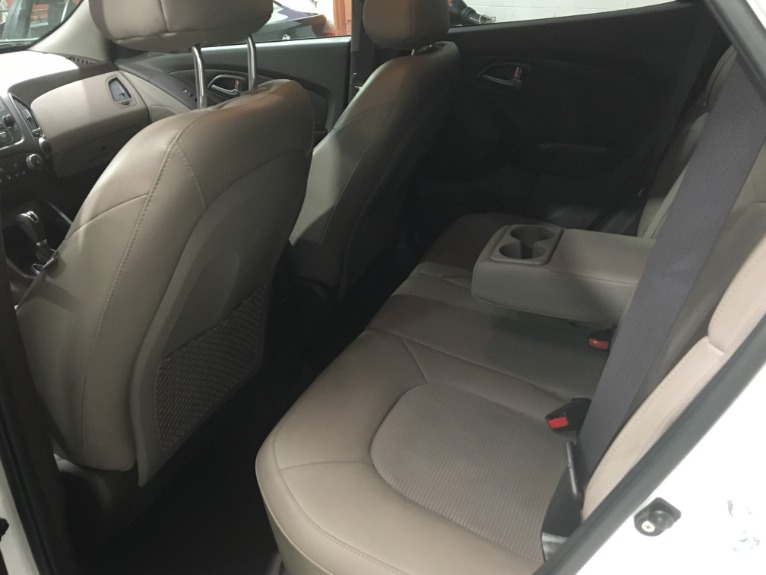 Used-2014-Hyundai-Tucson-Limited