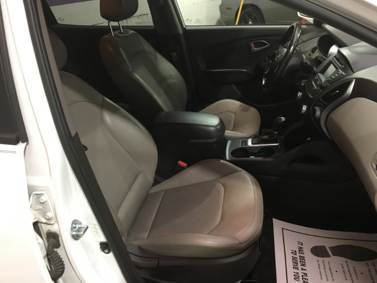 Used-2014-Hyundai-Tucson-Limited