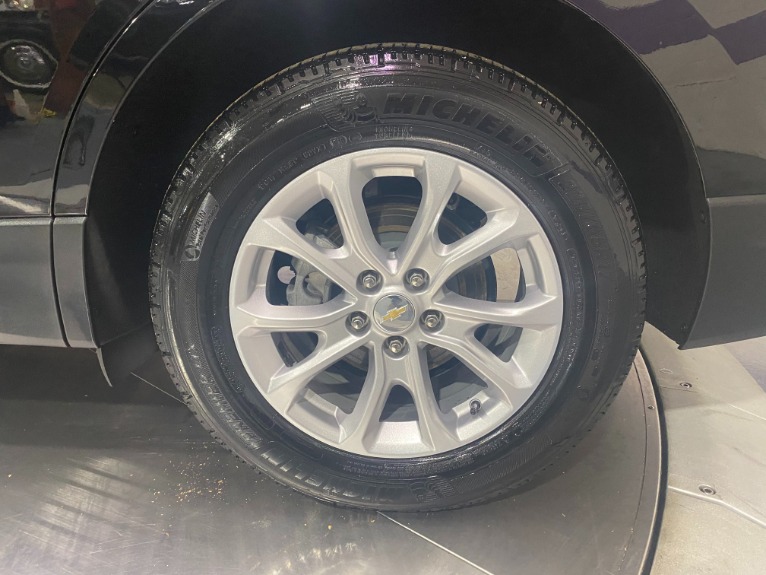 Used-2018-Chevrolet-Equinox-LT-FWD