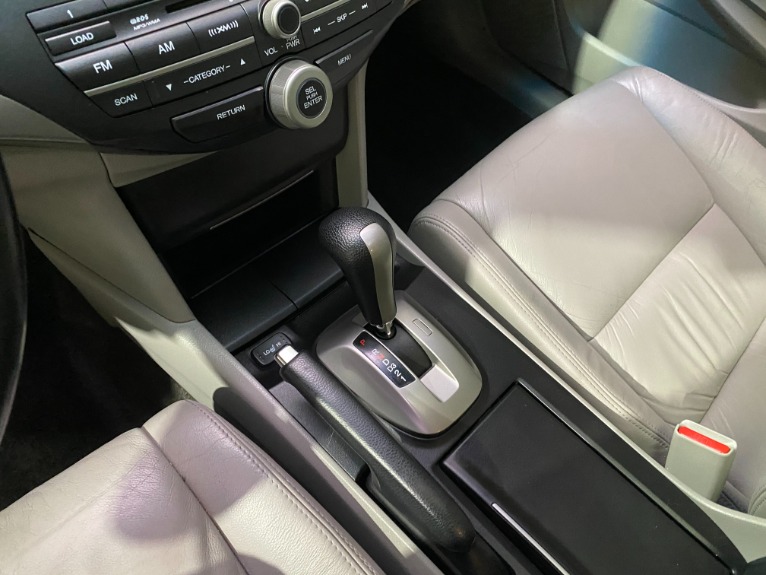 Used-2008-Honda-Accord-EX-L-V6-FWD