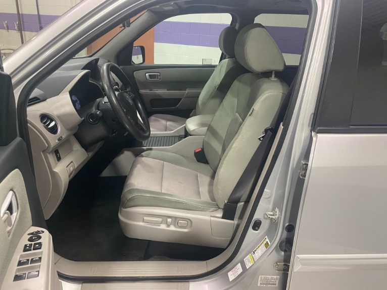 Used-2015-Honda-Pilot-SE-4X4