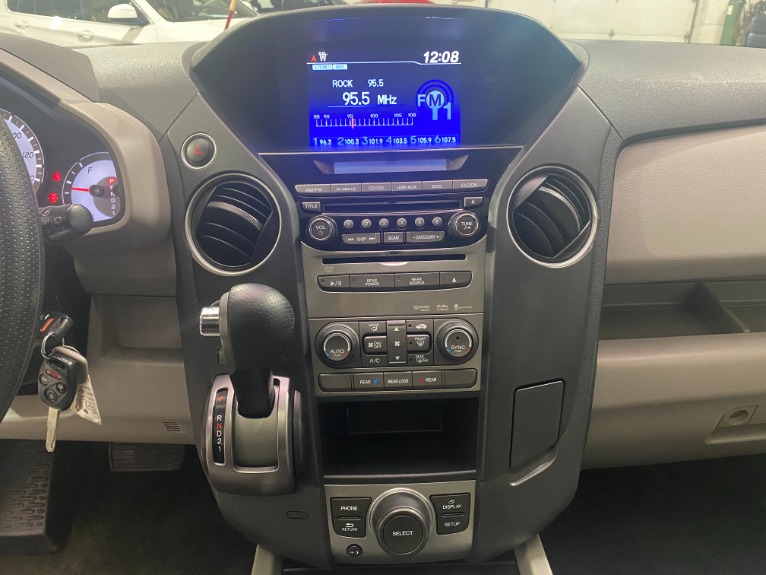 Used-2015-Honda-Pilot-SE-4X4