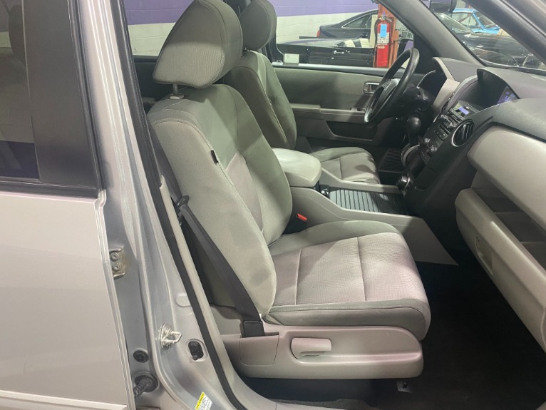 Used-2015-Honda-Pilot-SE-4X4