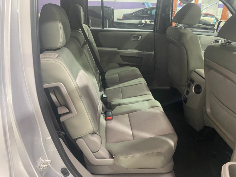 Used-2015-Honda-Pilot-SE-4X4