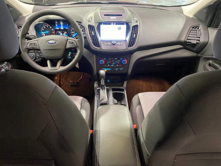 Used-2017-Ford-Escape-SE