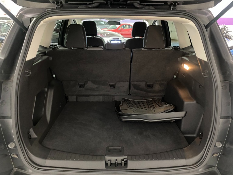 Used-2017-Ford-Escape-SE
