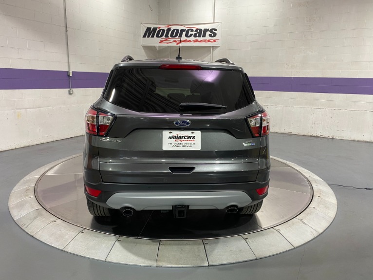 Used-2017-Ford-Escape-SE