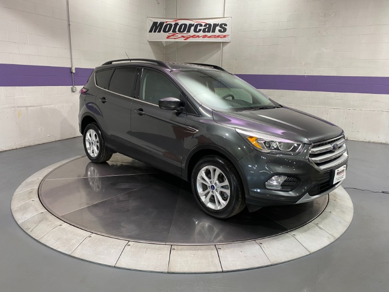 Used-2017-Ford-Escape-SE