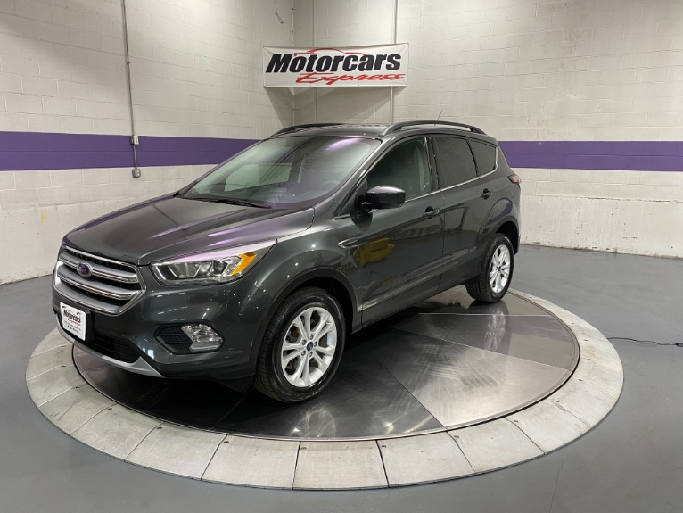 Used-2017-Ford-Escape-SE