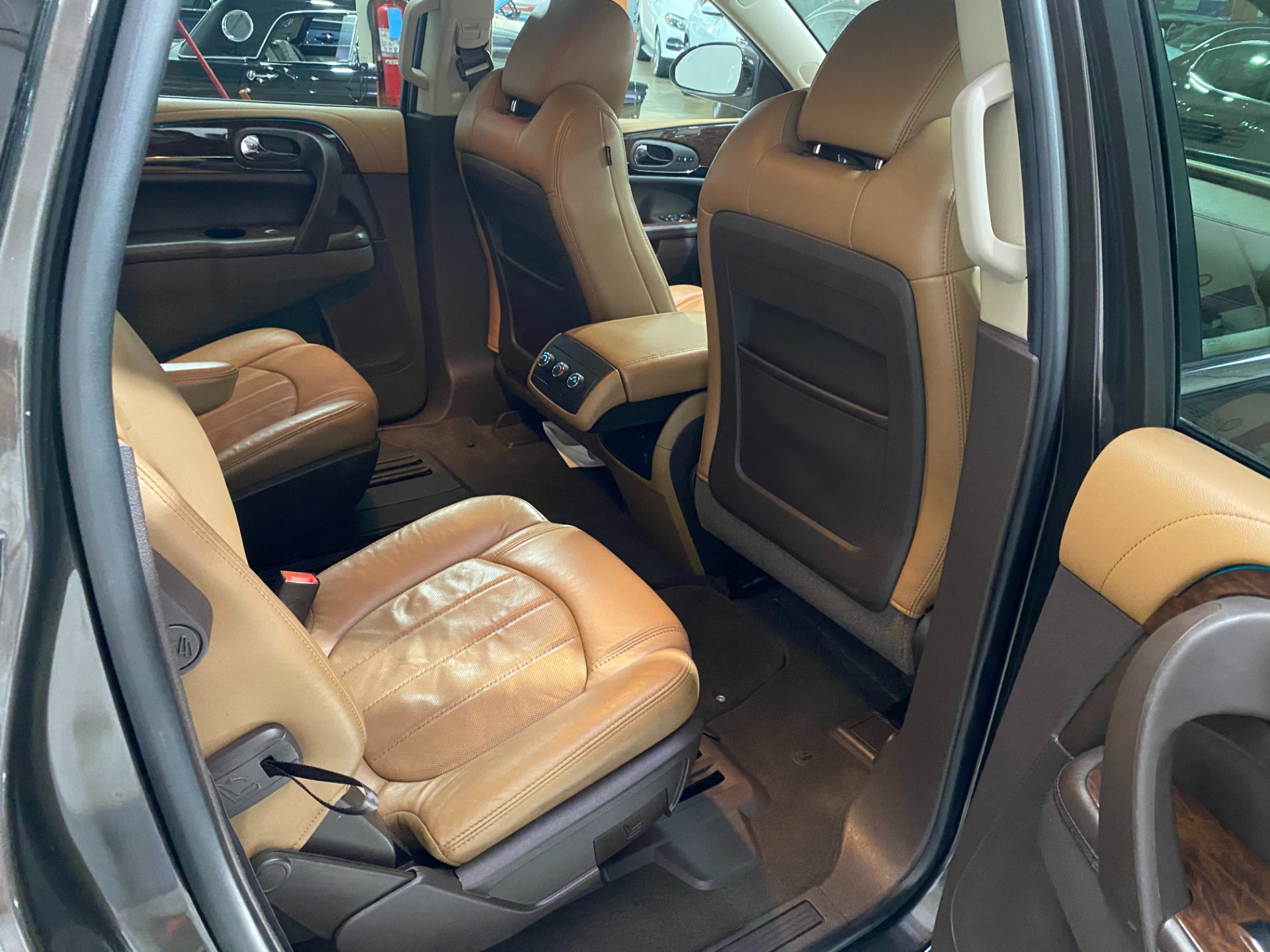 Used-2013-Buick-Enclave-Leather-AWD