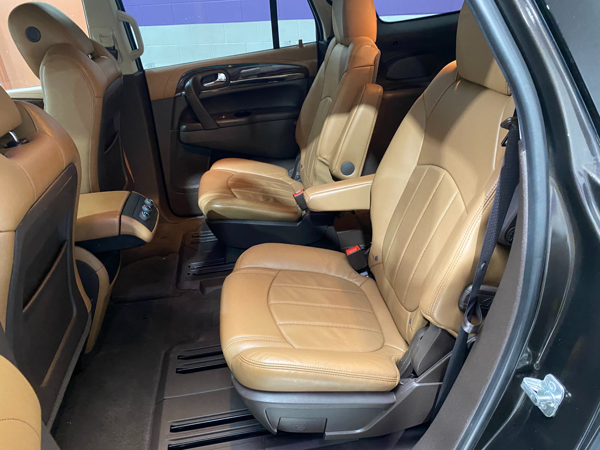 Used-2013-Buick-Enclave-Leather-AWD