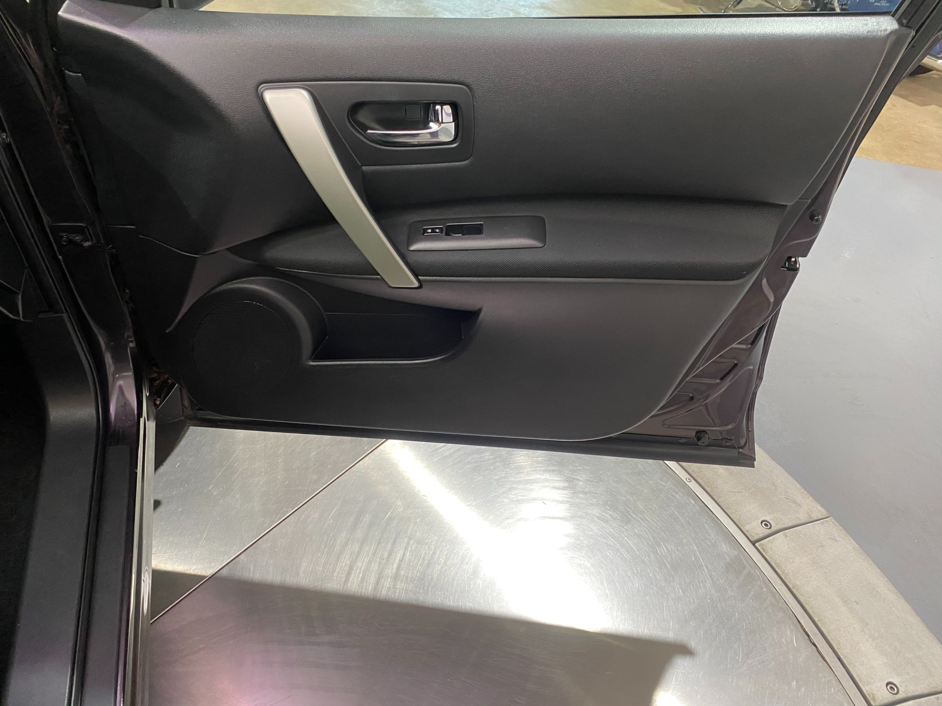 Used-2014-Nissan-Rogue-Select-S-AWD
