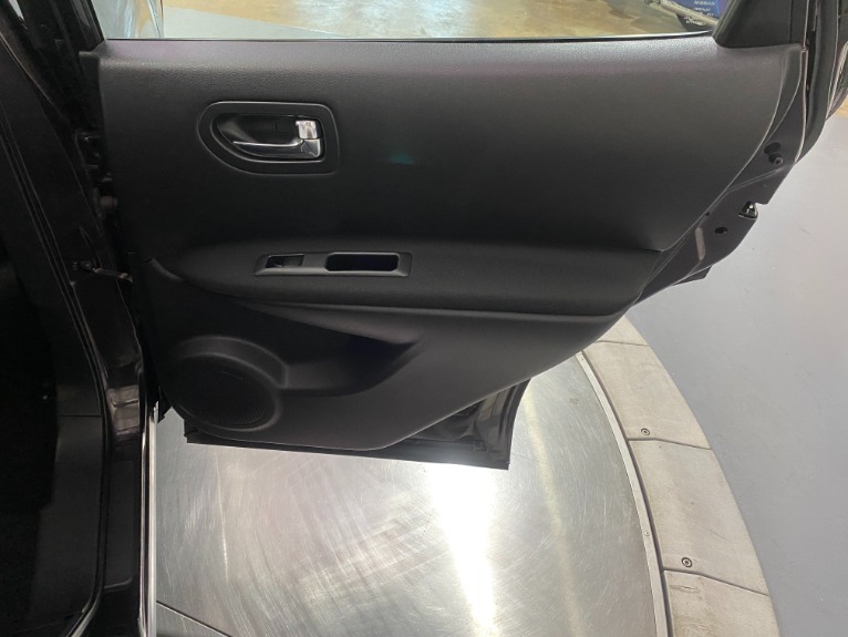 Used-2014-Nissan-Rogue-Select-S-AWD