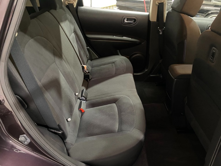 Used-2014-Nissan-Rogue-Select-S-AWD