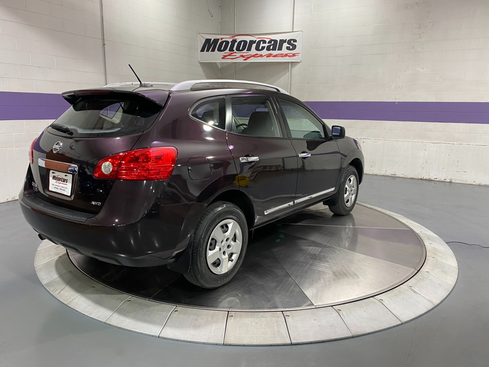 Used-2014-Nissan-Rogue-Select-S-AWD