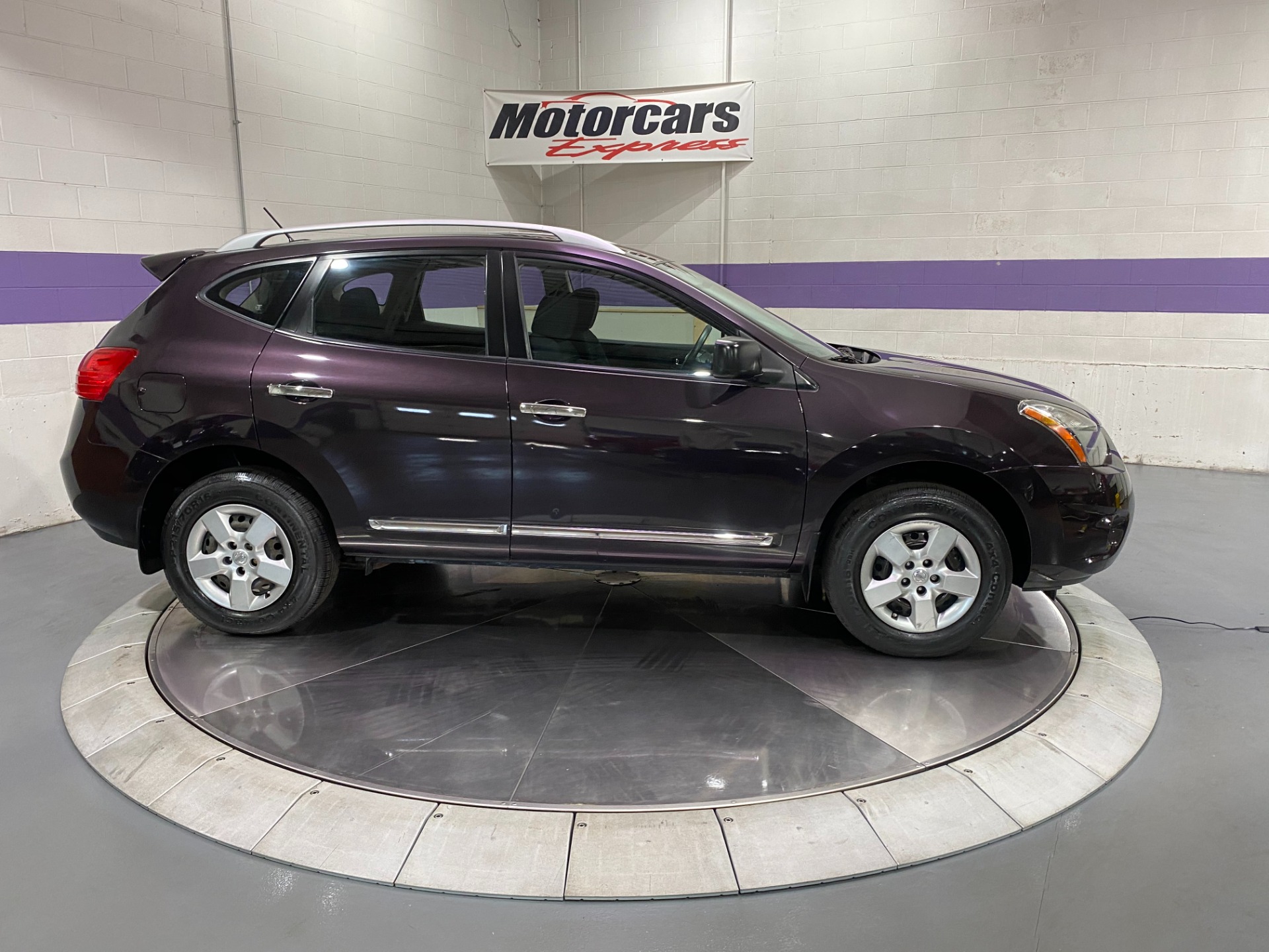 Used-2014-Nissan-Rogue-Select-S-AWD