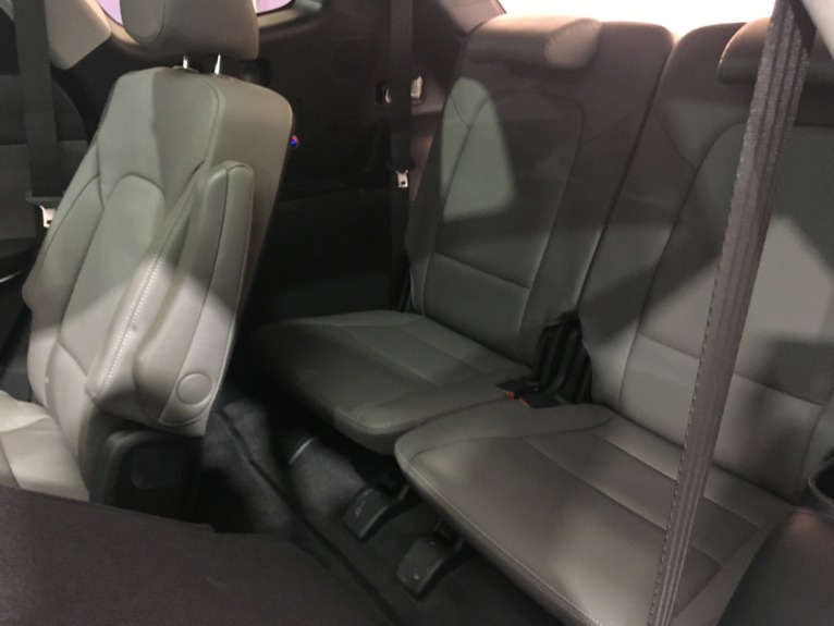 Used-2018-Hyundai-Santa-Fe-Limited-Ultimate
