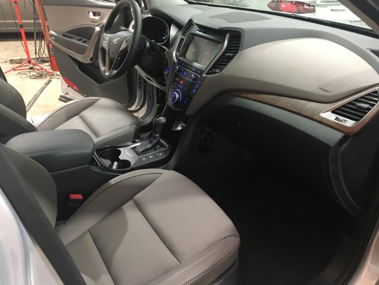 Used-2018-Hyundai-Santa-Fe-Limited-Ultimate