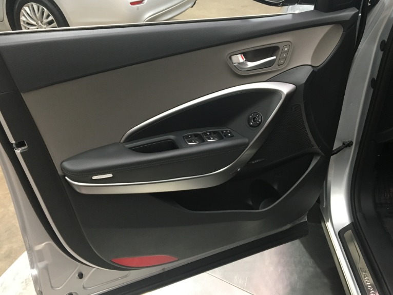 Used-2018-Hyundai-Santa-Fe-Limited-Ultimate