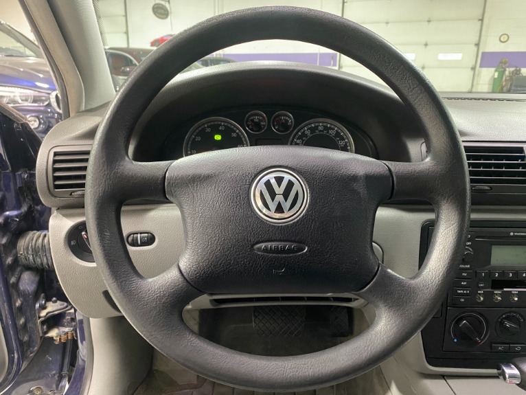 Used-2002-Volkswagen-Passat-GLS-18T