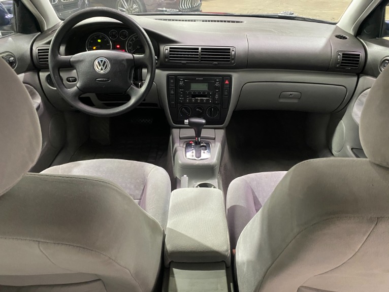 Used-2002-Volkswagen-Passat-GLS-18T