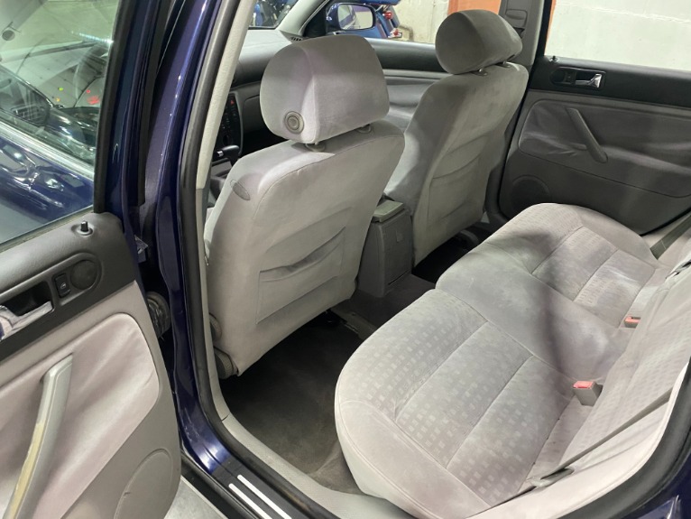 Used-2002-Volkswagen-Passat-GLS-18T