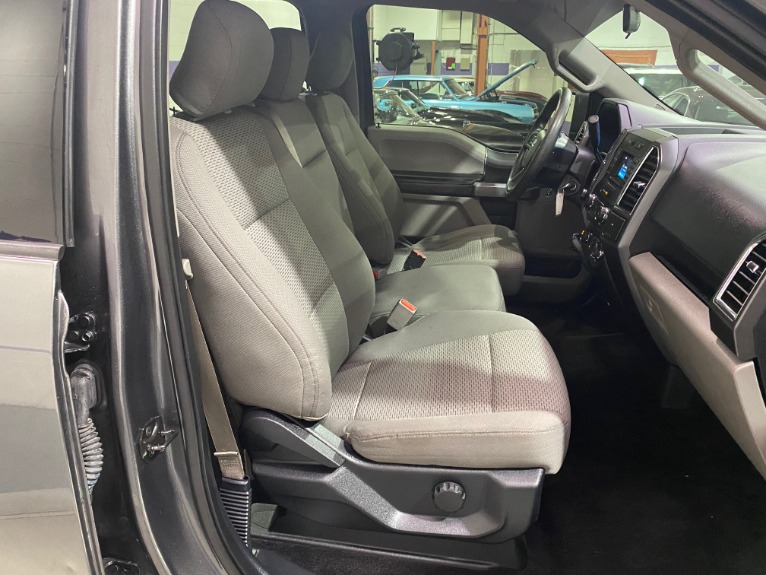 Used-2017-Ford-F-150-XLT-4X4