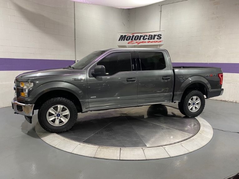 Used-2017-Ford-F-150-XLT-4X4