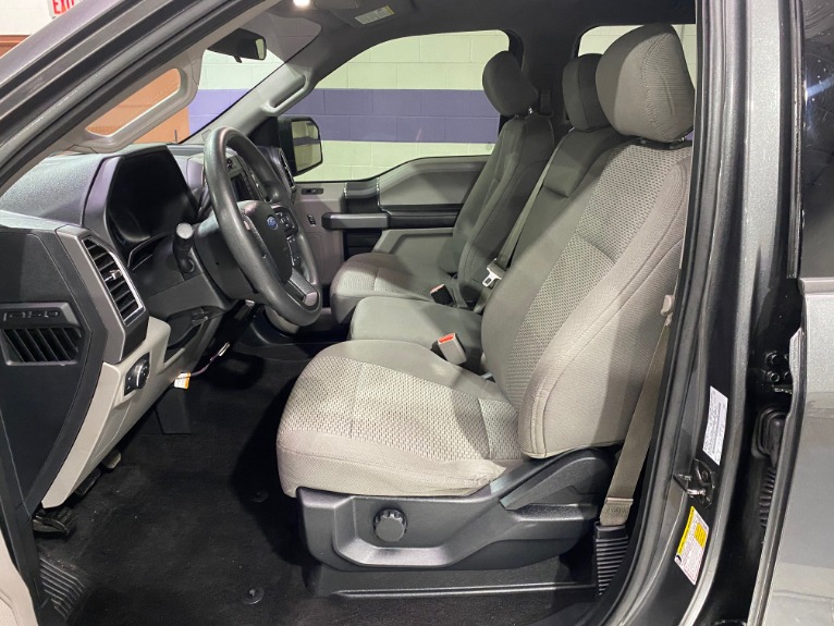 Used-2017-Ford-F-150-XLT-4X4
