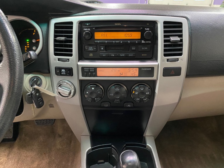 Used-2004-Toyota-4Runner