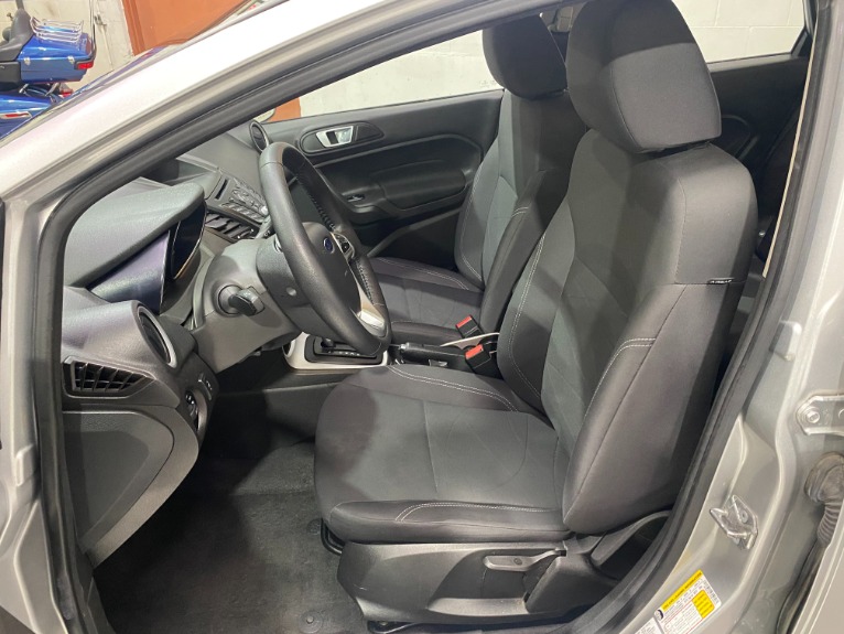 Used-2015-Ford-Fiesta-SE-FWD