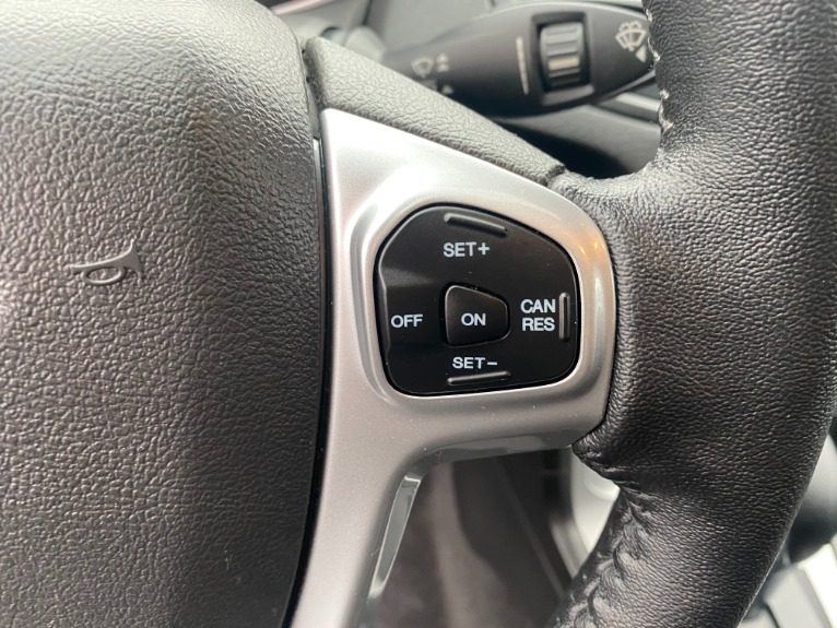 Used-2015-Ford-Fiesta-SE-FWD