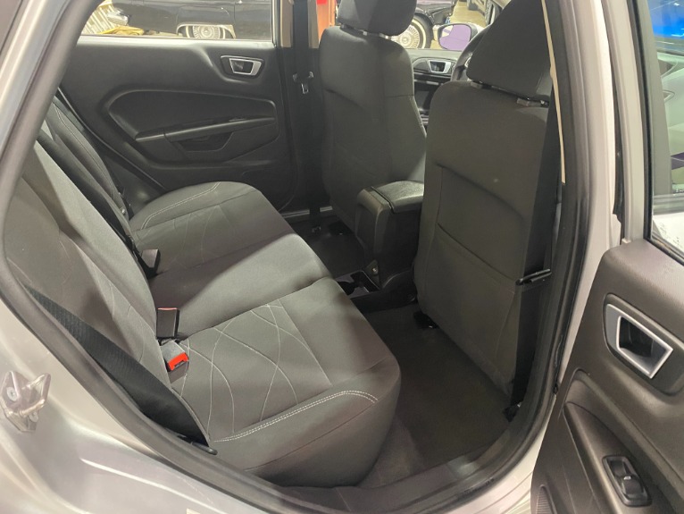 Used-2015-Ford-Fiesta-SE-FWD