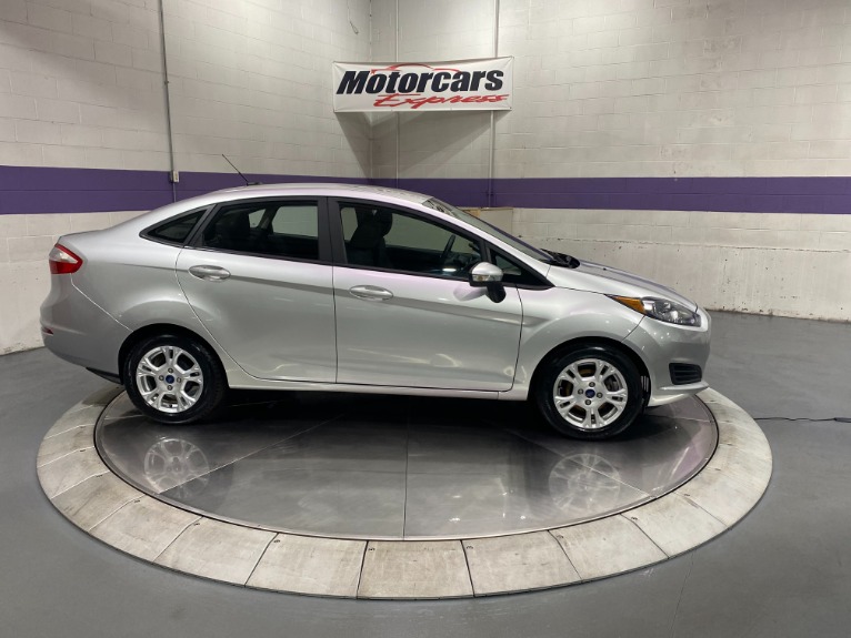 Used-2015-Ford-Fiesta-SE-FWD