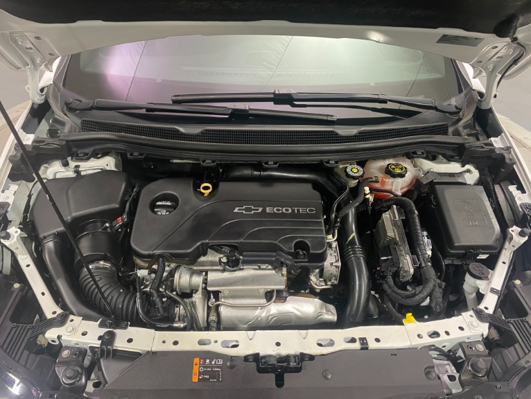 Used-2017-Chevrolet-Cruze-LT-RS