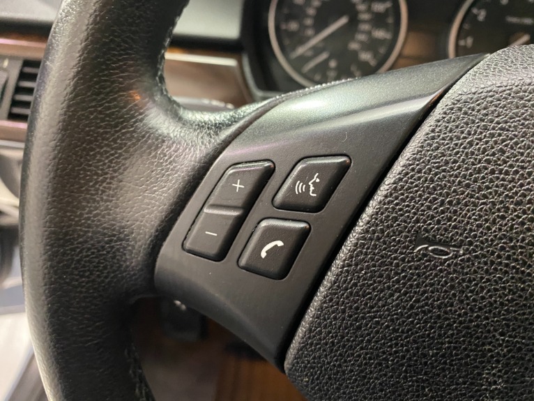 Used-2011-BMW-3-Series-328i-xDrive
