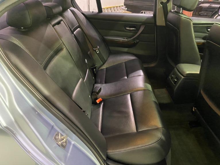 Used-2011-BMW-3-Series-328i-xDrive