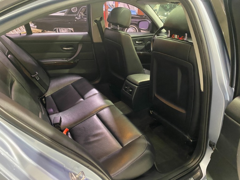 Used-2011-BMW-3-Series-328i-xDrive