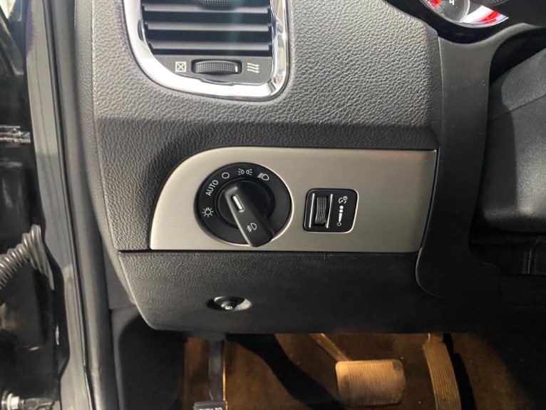 Used-2012-Dodge-Durango-SXT