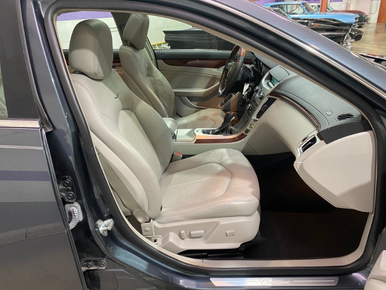 Used-2011-Cadillac-CTS-30L-Luxury-AWD