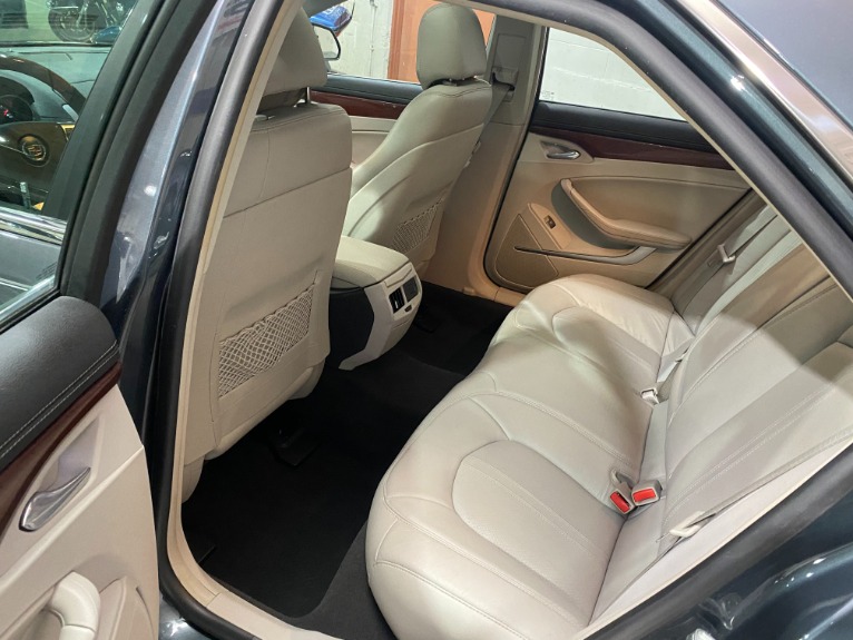 Used-2011-Cadillac-CTS-30L-Luxury-AWD
