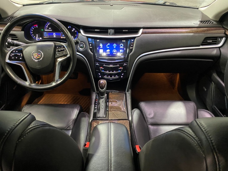 Used-2015-Cadillac-XTS-Luxury-AWD