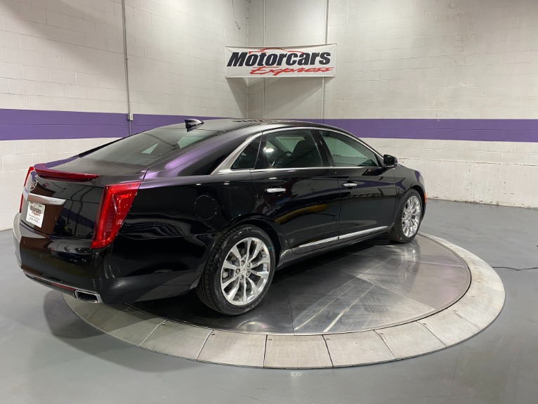 Used-2015-Cadillac-XTS-Luxury-AWD